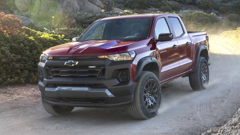 Chevy Colorado Trail Boss, Chevy Colorado Z71, Chevrolet Colorado Z71, Best Pickup Truck, Colorado Trail, Shingle Colors, Trail Boss, Custom Pickup Trucks, Cars Ideas