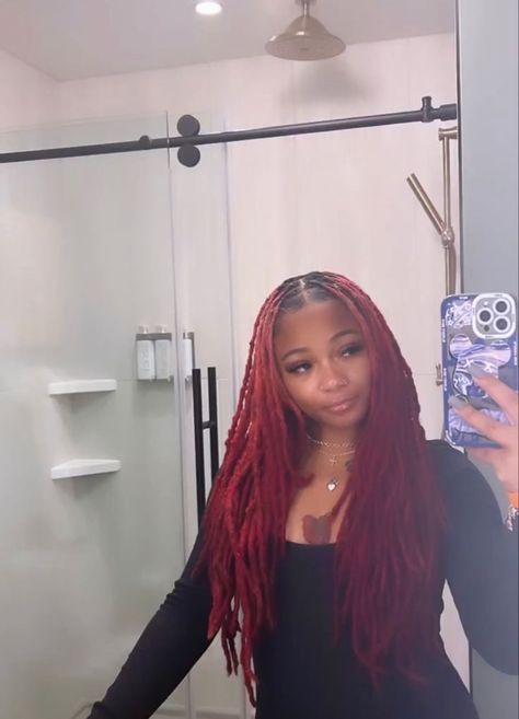 Cute Loc Styles For Women Long, Long Curly Locs, Locs Hairstyles For Women Long, Long Loc Styles, Red Locs, Colored Locs, Natural Locs, Hair Color Mahogany, Twa Hairstyles