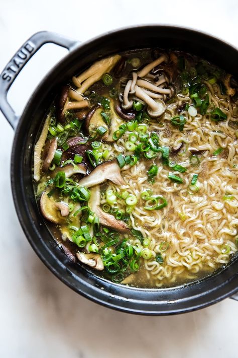 This Easy Chicken Ramen Soup is finished in 30 minutes and is a better-for-you, more grown-up version of your college days favorite. Sesame Chicken Ramen, Mushroom Ramen Soup, Chicken Ramen Soup, Easy Chicken Ramen, Chicken Sesame, Ramen Soup Recipes, Chicken Ramen Recipe, Mushroom Ramen, Ramen Recipes Easy