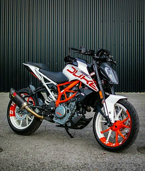 New Ktm, Biker Photos, Ktm 390, Duke 390, Profile Picture Images, Stylish Bike, Captain America Wallpaper, Bike Drawing, Warriors Wallpaper