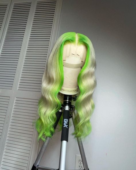 Lime Green Highlights, Melanin Hairstyles, Color Wigs, Green Highlights, Pretty Hair Color, Dope Hairstyles, Custom Wigs, Lace Hair, Front Lace Wigs Human Hair