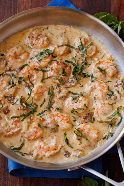 Tomato Alfredo Pasta, Tuscan Shrimp Pasta, Broil Recipes, Tuscan Shrimp, Shrimp Alfredo Recipe, Pasta Recipes Video, Shrimp Pasta Recipe, London Broil Recipes, Best Shrimp Recipes