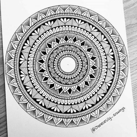 Mandala Buddha, Circular Mandala, Mandala Sketch, Drawing Mandala, Diy Collage, Easy Mandala Drawing, Mandala Doodle, Mandala Stencils, Mandalas Painting