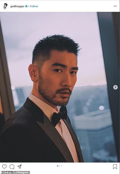 Outfit Snap, Godfrey Gao, Asian Male Model, Gala Outfit, Celebrity News Gossip, City Of Bones, Anime Oc, Variety Show, Korean Men