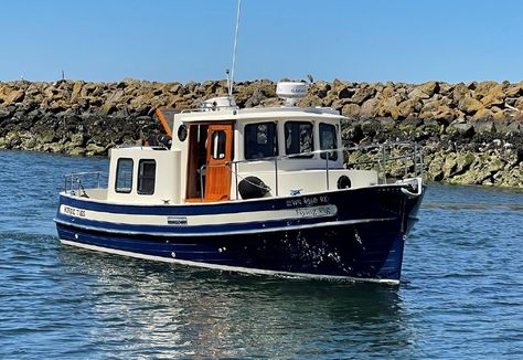 Trawler Boat Living, Expedition Trawler Yachts, Tug Boats For Sale, Trawler Yachts For Sale, Nordic Folkboat, Nordic Tug Boats, Trawlers For Sale, Trawler Yacht, Trawler Boats