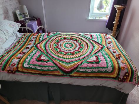 Designed exclusively for Crochet Now by Esther of www.itsallinanutshell.com we shared Enigma, our 2021 blanket crochet-along! Enigma is a a beautiful blanket designed to be worked in the round from the centre outwards, with the centre block framed with an intricate edging design to create a traditional blanket Blanket Crochet, Beautiful Blankets, Piece Of Cakes, Blanket Designs, The Senses, A Blanket, Floral Motifs, Floral Motif, A A