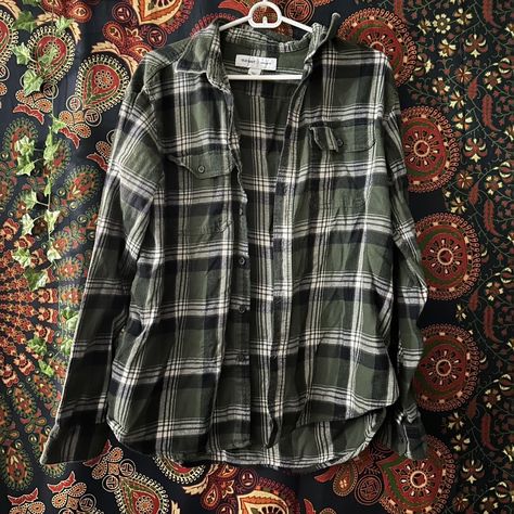 plaid green flannel 

Size L
$30
free shipping - Depop Green Flannel, Plaid, Wardrobe, Free Shipping, Green, Clothes