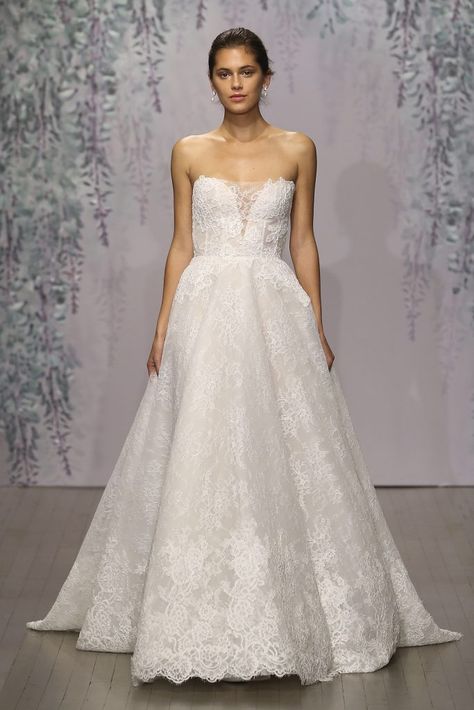 Seeking the Perfect Wedding Dress: The Best Bridal Shows in Dallas Monique Lhuillier Bridal Lace, Wedding Gown Gallery, Monique Lhuillier Wedding, Monique Lhuillier Wedding Dress, Monique Lhuillier Bridal, Strapless Lace Wedding Dress, Dress Luxury, 2016 Wedding Dresses, Gorgeous Wedding Dress