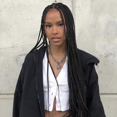 Prettiest Celebrities, Braids Hairstyles Pictures, Cute Box Braids Hairstyles, Girls Hairstyles Braids, Braided Hairstyles For Black Women, Box Braids Hairstyles, Braids For Black Hair, Afro Hairstyles, Black Girls Hairstyles