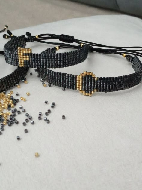 Miyuki Beads Pattern, Diy Bracelets Tutorials, Foot Bracelet, Beading Jewelery, Beaded Jewlery, Bead Loom Bracelets, Beaded Jewelry Designs, Beaded Bracelet Patterns, Handmade Jewelry Diy