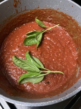 Famous Spaghetti Sauce Recipe - Food.com Italian Entrees, Spaghetti Sauce Recipe, Cooking Sauces, Canned Tomato Sauce, Crushed Red Pepper Flakes, Beef Recipes For Dinner, Spaghetti Sauce, Slow Cooking, Chopped Tomatoes