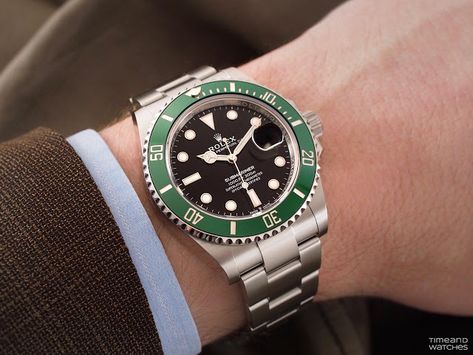 Rolex Starbucks, Rolex Hulk, Rolex Daytona Gold, Submariner No Date, Dress Watches For Men, Rolex Submariner 16610, Rolex Presidential, Watch Pictures, Rolex Datejust Men