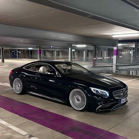 Mercedes Specialist | AMG Life | Clean S63 Coupé! 😍🔥 Credits 📸🏎: @bakerm3 _______________________________ #Mercedes #Mercedeslovers #Mercedesclub #amggang… | Instagram S63 Coupe, Mercedes Benz Sports Car, Mercedes S63, Tmax Yamaha, Luxury Appliances, Stance Cars, Flying V, Street Racing Cars, Mercedes Benz Cars