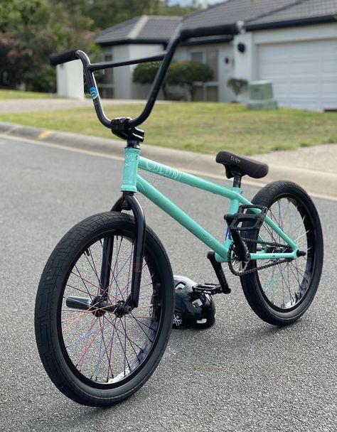 Colony Bike Check - M8 Frame in Blue Mint Bmx Bikes For Sale, Vintage Bmx Bikes, Paint Bike, Skater Vibes, Bmx Parts, Bicycles For Sale, The Colony, Bikes For Sale, Bmx Bikes