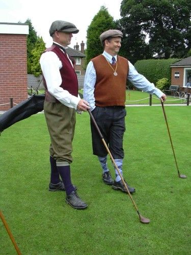 Vintage Golf Outfit, Golfer Photography, Hickory Golf, Golf Stance, Used Golf Clubs, Flat Caps, Club Face, Golf Attire, Mens Attire