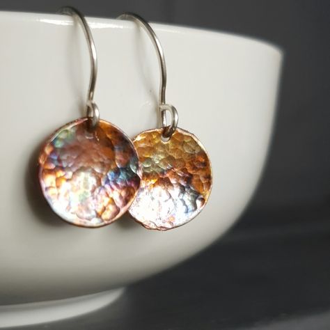 Homemade Copper Jewelry, Silversmithing Jewelry, Gifts 2022, Mixing Metals, Hammered Jewelry, Earring Inspiration, Metal Jewellery, Classy Earrings, Silver Clay