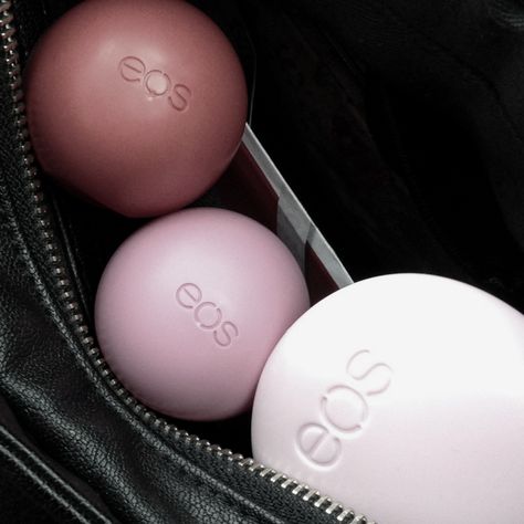 Just bought EOS lip balm in summer fruit and strawberry sorbet, plus EOS hand lotion! I am a happy camper! These are coming with me everywhere. Eos Aesthetic, 2019 Aesthetic, Eos Products, Blonde Jokes, Vanilla Lip Balm, Strawberry Sorbet, Eos Lip Balm, Hand Lotion, Happy Camper