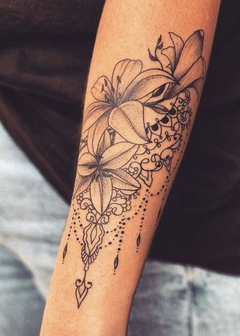 Mandela Tattoo, Lower Arm Tattoos, Hip Thigh Tattoos, Jewel Tattoo, Flower Wrist Tattoos, Tattoos For Women Flowers, Best Tattoos For Women, Forearm Tattoo Women, Shoulder Tattoos For Women