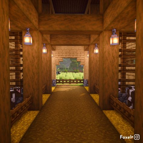 Minecraft Barn Minecraft Horse Stable Interior, Cute Stables Minecraft, House Stable Minecraft, Stables In Minecraft, Horse Minecraft Build, Minecraft Stable Interior, Big Horse Stable Minecraft, Cute Minecraft Stable, Barn Design Minecraft