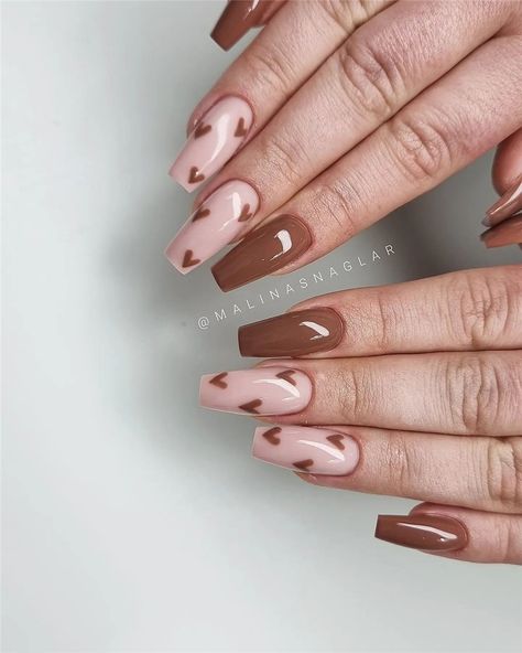 30 Gorgeous Brown Nail Designs To Try In Fall - Flymeso Blog Beige Valentines Nails, Brown Hearts Nails, Fall Heart Nails, Valentines Day Nails Brown, Neutral Heart Nails, Nails With Hearts Design, Brown Nails With Heart, Cute Nails With Hearts, Heart Nails Coffin