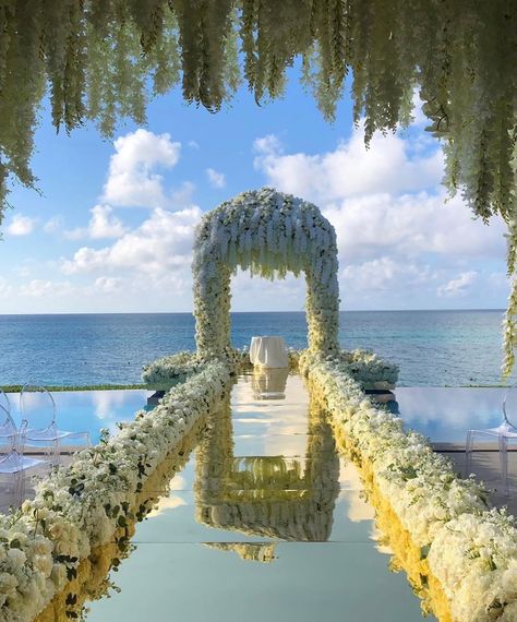 Ideas Wedding Decoration, Decoration Ideas Wedding, Ocean View Wedding, Dream Wedding Reception, Bahamas Wedding, Dream Beach Wedding, Ocean Wedding, Dream Wedding Decorations, Wedding Decor Ideas