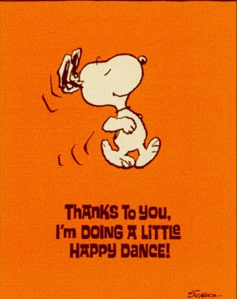 Teacher Card Ideas, Thank You Snoopy, Charlie And Snoopy, Snoopy Happy Dance, Laugh Cartoon, Peanuts Quotes, Snoopy Dance, Happy Birthday Gif, Charlie Brown And Friends