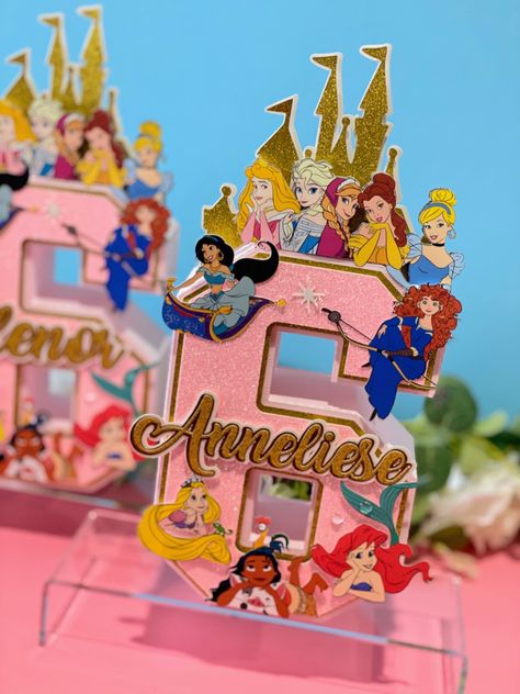 Disney Princess Table Centerpiece, Disney Princess Centerpieces Diy, Princess Centerpieces Diy, Disney Princess Decor, Princess Party Centerpieces, Disney Princess Centerpieces, Princess Party Theme, Disney Princess Diy, Princess Centerpieces