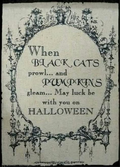 Halloween. Halloween Poems, Halloween Playlist, Days Until Halloween, Image Halloween, Samhain Halloween, Carton Invitation, I Love Halloween, Halloween Images, Theme Halloween