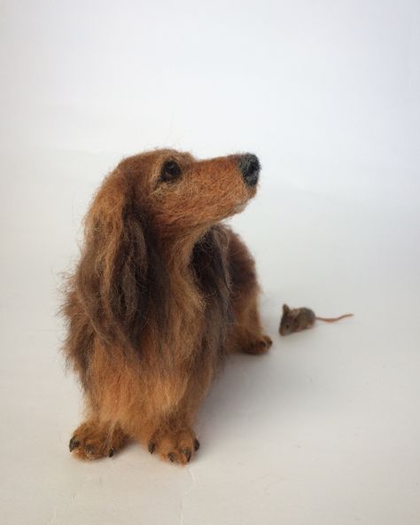 Needle Felted Dachshund, dog sculpture. Felt Dachshund Pattern, Felted Dachshund, Felt Dashound, Needle Felting Dachshund, Needle Felted Dalmation, Needle Felted Chihuahua, Needle Felted Cat, Needle Felted Dog, Dachshund Art