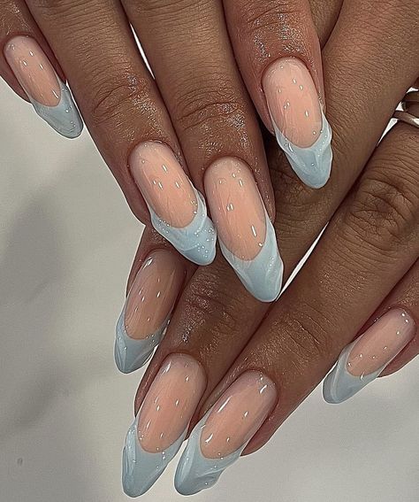 3d Nail Art French Tip, 3d Squiggle Nails, 3d French Nails, Nail Options, White French Nails, 3d Nail Designs, Builder Gel Nails, Sculpted Nails, Lines On Nails