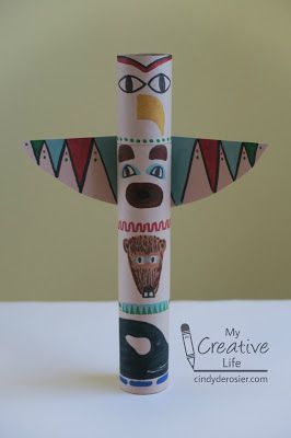 Diy Totem Pole, Totem Poles For Kids, Theme Indien, Totem Pole Craft, Native American Totem Poles, Native American Art Projects, Totem Pole Art, Native American Projects, Diy Totem