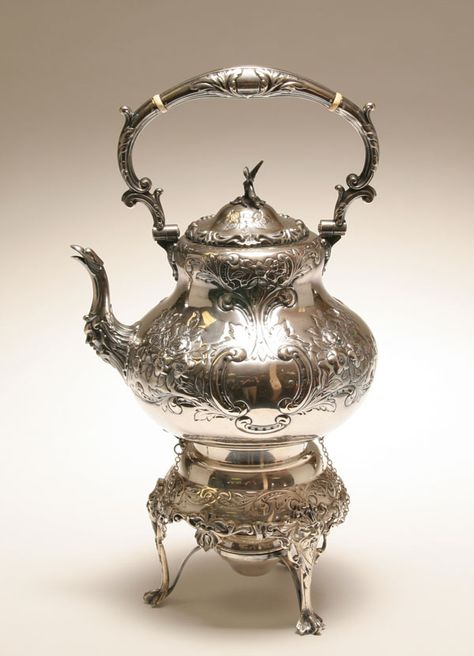 Silver Teapot, Clay Teapots, Silver Tea, Buy Crystals, Antiques For Sale, Tea Service, Tea Kettle, Objet D'art, Coffee Set