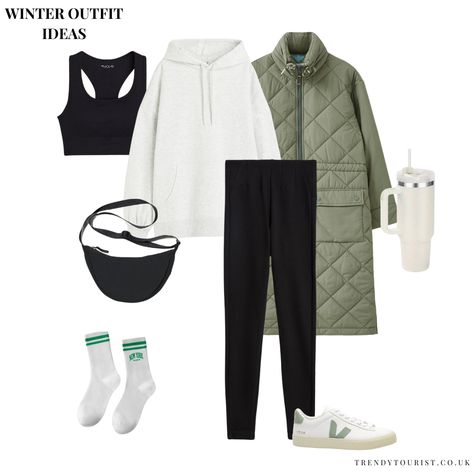 Winter Outfit Ideas for Cosy, Cold-Weather Style - Trendy Tourist Oversized Hoodie For Cold Weather And Winter, Winter Tourist Outfit, Trendy Oversized Hoodie For Cold Weather, Cozy Winter Hoodie For Cold Weather, H&m Outerwear For Cold Weather And Winter, Casual Hoodie For Cold Weather, Affordable, Tourist Outfit, Outfits Stylish, Winter Outfit Ideas