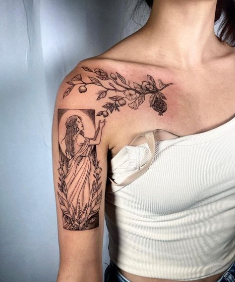 Ephemeral Tattoo, Front Shoulder Tattoos, Goddess Tattoo, Tato Lengan, Mythology Tattoos, Feminine Tattoo, Tattoo Ideas For Women, Female Tattoo, Tattoo Trends