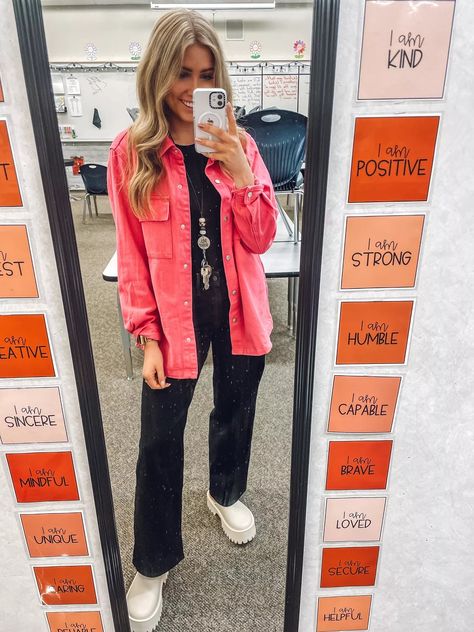 Teacher Shacket Outfit, Black Pants Outfit Women, Pink Shacket, Teachers Outfits, Teacher Attire, Shacket Outfit, Black Pants Outfit, Teacher Outfits Fall, Pink Denim Jacket