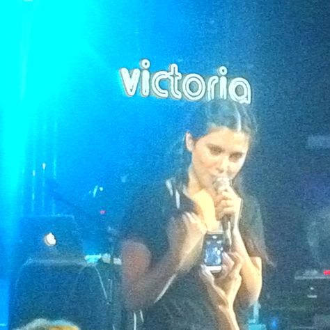 Javiera Mena @ ochoymedio Concert