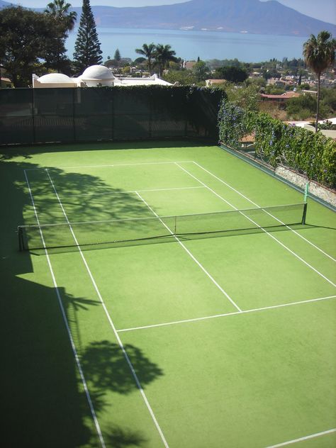 Tennis Court #cthLeedAP Grass Tennis Court Aesthetic, Tennis Court Design, Private Tennis Court, Tennis Aesthetic, Tennis Party, Sport Park, Urban Landscape Design, Tennis Clubs, Time Activities