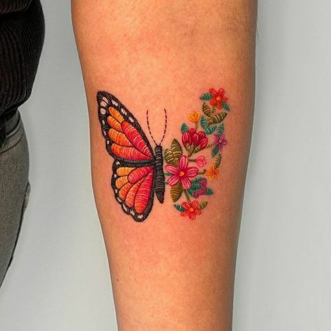 #tatto #tattofemenino #mariposa #estilobordado Mexican American Tattoos For Women, Fernanda Ramirez, Embroidery Tattoo, Elbow Tattoos, Forearm Tattoo Women, American Tattoos, Tattoo Women, Stylist Tattoos, Tattoo Project