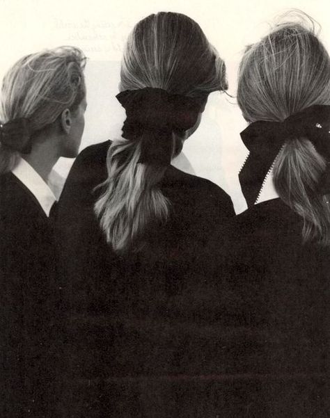 bflvr: Calvin Klein Sport 1988 by Bruce Weber Calvin Klein Sport, Bruce Weber, Three Women, Looks Street Style, Hair Inspo, Editorial Fashion, Hair And Nails, Beautiful Hair, Hair Inspiration