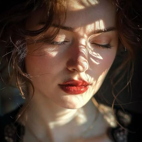 Woman Face Photography, Mascara Eyes, Makeup Girl, Models Makeup, Face Photography, Best Beauty Products, Girly Art Illustrations, Aesthetic Women, Couple Photography Poses