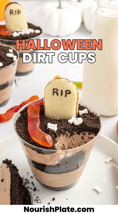 Dirt Cups Jello Dirt Cups, Easy Dirt Cups, Halloween Pudding Cups, Halloween Dirt Pudding, Halloween Dirt Cups, Halloween Dirt, Chocolate Pudding Cups, Chocolate Pudding Cookies, Dirt Pudding