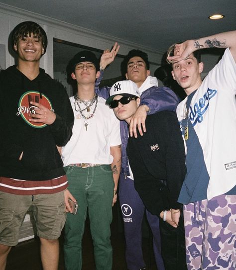 5 Boys Squad, Boys Friendship Pictures, 2024 Photoshoot, Pretty Much Band, Boyfriend Pics, Brandon Arreaga, Friendship Group, Boy Squad, Friendship Pictures