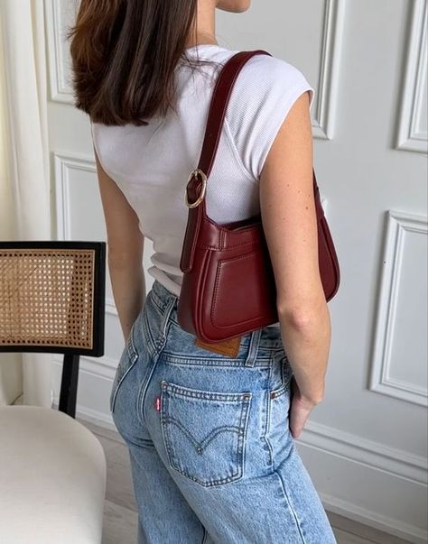 Red Purse And Shoes Outfit, Outfits With Red Accessories, Red Closet Aesthetic, Red Clean Aesthetic, Red Outfit Accessories, Cherry Red Shoulder Bag, Outfit With Shoulder Bag, Red Leather Purse Outfit, Red Bags Aesthetic