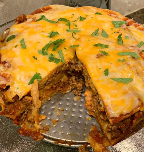 Air Fryer Enchilada Casserole, September Dinner, Casserole Enchilada, Beef Enchilada Casserole, Crockpot Express, Instapot Meals, The Cookin Chicks, Recipe Instant Pot, Beef Enchilada