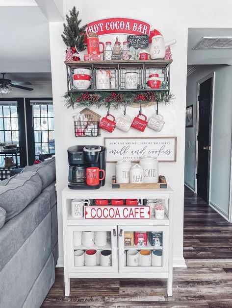 Christmas Coffee Bar Ideas, Small Space Coffee Bar, Christmas Coffee Station, Christmas Coffee Bar Decor, Coffee Bar Christmas, Coffee Bar In Kitchen, Hot Cocoa Bar Christmas, At Home Coffee Bar, Coffee Bar Styling