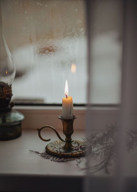 Candle Lit Aesthetic, Flames Photography, Candle In Window Aesthetic, Moody Candle Aesthetic, Winter Lockscreen, Cosy Candle Photography, Rainy Window With Candle, Film Edit, Thrifted Home Decor