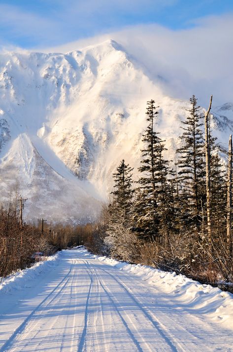 ***Windy and cold: Old Nash Road and Iron Mountain (Seward, Alaska) by Dan Logan cr.c. Constant Headaches, Winter Magic, Winter Scenery, Winter Beauty, Winter Pictures, Winter Wonder, Winter Photography, Winter Landscape, In The Mountains