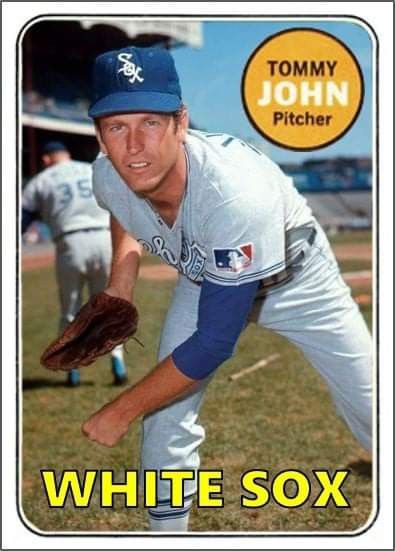 Topps Baseball Cards, Baseball Batter, Baseball Photography, White Sox Baseball, Baseball Pitcher, Baseball Pictures, Tommy John, Baseball Boys, Baseball Uniforms