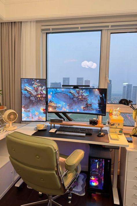 A minimalist home office setup featuring a spacious desk with multiple monitors, a comfortable ergonomic chair, and a stunning view of the city skyline. Perfect for both work and play. Multiple Monitors Setup, Desk With Multiple Monitors, Curved Monitor Setup, Stacked Monitor Setup, Minimalist Gaming Setup, Multiple Monitor Setup, Monitor Setup, Penelope Garcia, Minimalist Home Office