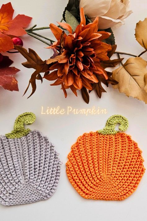 Pumpkin Crochet Pattern, Practical Crochet, Maple Leaf Pattern, Slip Stitches, Pumpkin Crochet, Crochet Placemat Patterns, Fall Crochet Patterns, Fall Crochet, Halloween Crochet Patterns